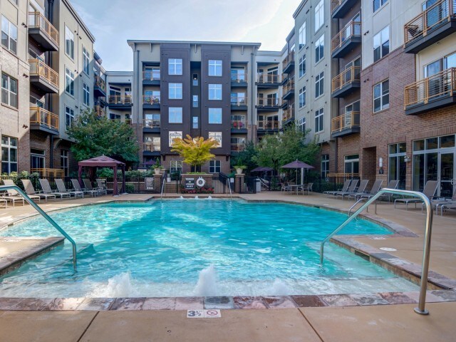 Elizabeth Square Apartments
