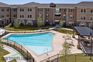 The Huntington Senior Community Apartments