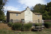Cedar Creek Lodge Apartments