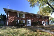 402 Siegmund St Joliet IL Apartments