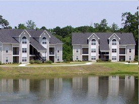 Pelican Pointe Apartments