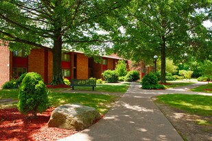 Deauville Park Apartments and Townhomes