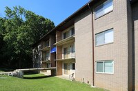 Del Vista Apartments