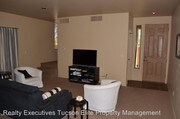 3 Bedroom Single-Family Home for Rent $1000