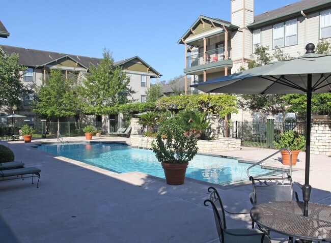 Legacy @ Champion Forest Apartments