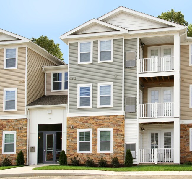 The Arbors at Brighton Park Apartments