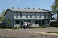 804-904 Excalibur St Apartments