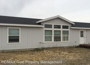 3 Bedroom Single-Family Home for Rent $1700