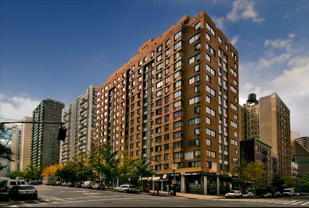 The Westmont Apartamentos