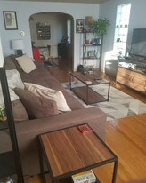 414 Charles St Turtle Creek PA Apartments
