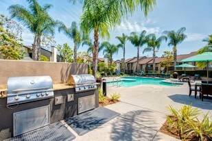 Sofi Laguna Hills Apartments
