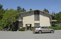 332 Rheem Blvd Apartments