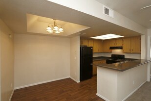 Green Leaf Vista Apartments