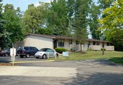 Fox Creek Apartments