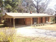3 Bedroom Single-Family Home for Rent $1100