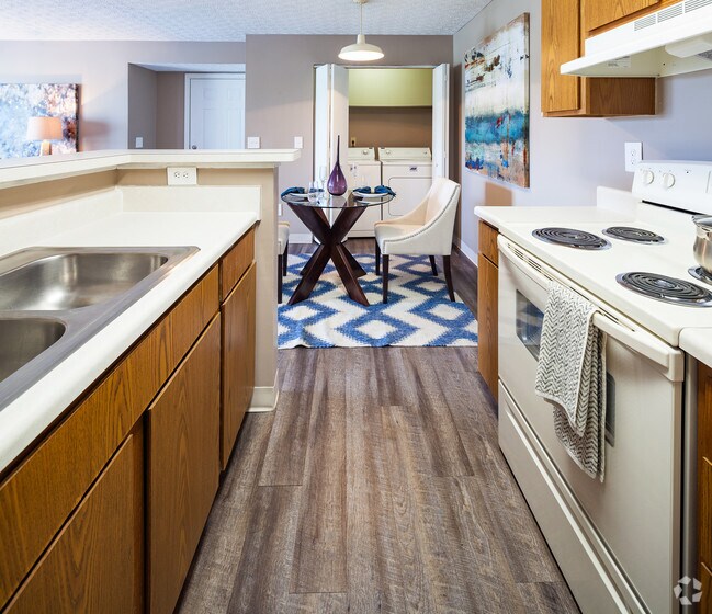 Conine Village Rentals Pataskala, OH