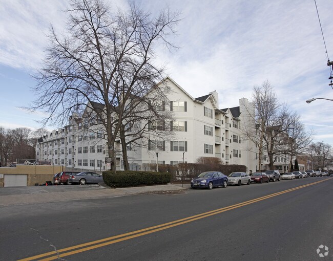 eaves Stamford Apartments