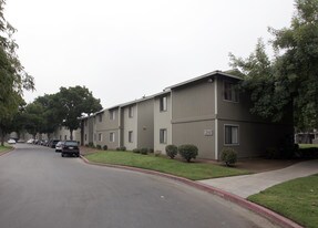 Landing at Fancher Creek Apartments