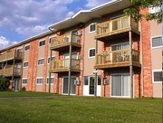 Colonial Court Apartments