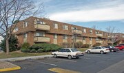 Boulder Crossroads Apartments