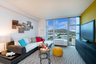 7000 Hawaii Kai Drive Apartments