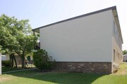 Minnewawa Apartments