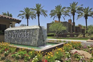 La Privada at Scottsdale Ranch Apartments