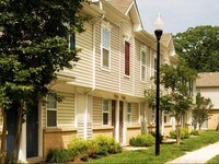 Townhomes at Rivers Crossing Apartments