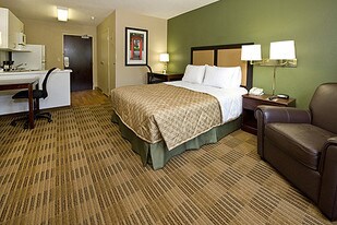 Furnished Studio – Washington D.C. - Chant... Apartamentos