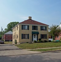 526-532 Wiltshire Blvd Apartments