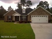 3 Bedroom Single-Family Home for Rent $1275