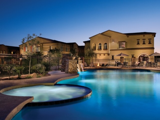 Ravenwood Heights Apartments