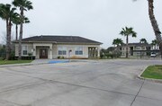 Amistad Apartments