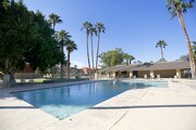 Los Vecinos Apartamentos