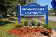 Broadview Oaks Apartments
