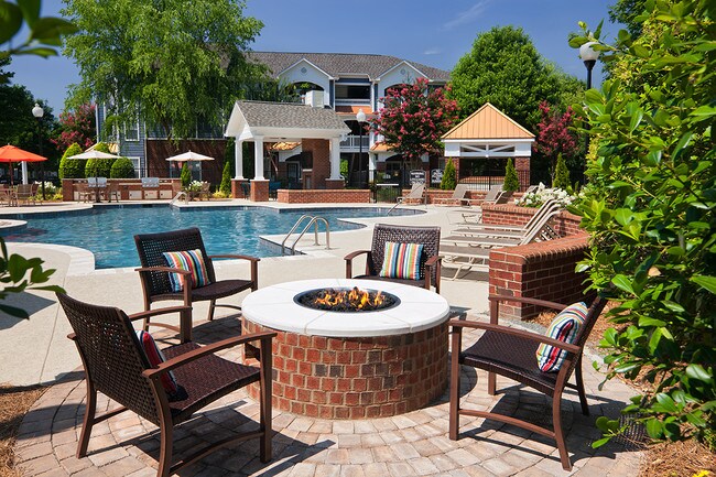 Bexley Commons at Rosedale Apartments