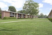 Edgewater Garden Apartments