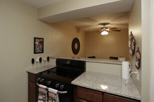 University Villa Apartments