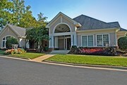 Woodland Court Apartments
