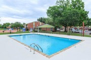 Cardinal Oaks Apartments