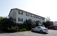 7320 Old Clinton Pike Apartments