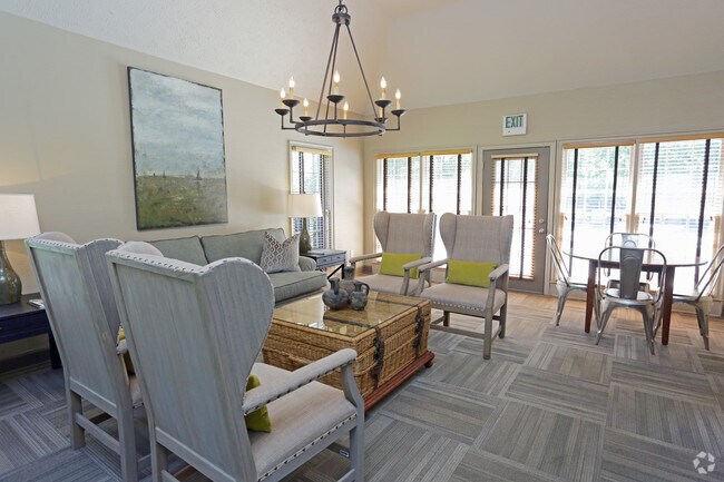 Woodmere Creek Apartments