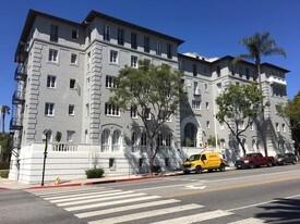 Villa Italia Apartments