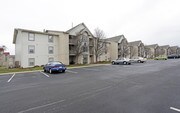 The Lakes at 8201 Apartments