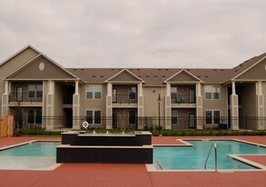 Stoneleigh On Major Apartments