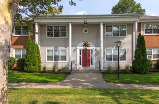 Rochester Highlands Apartments