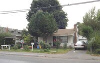 238-246 Southside Dr Apartments