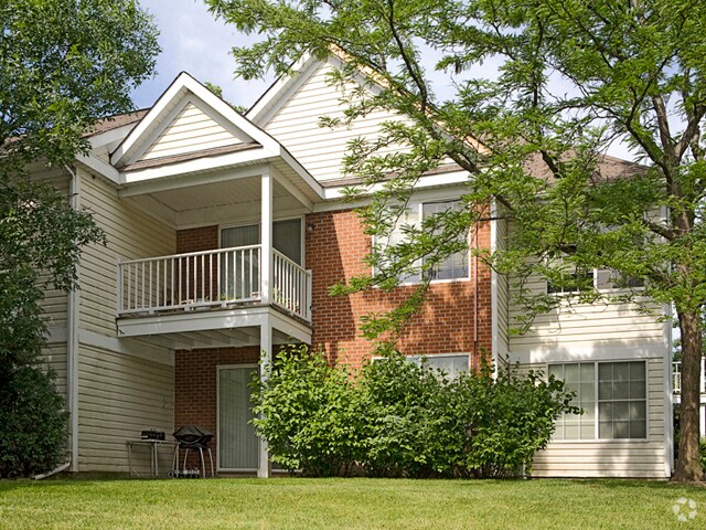 green apartments westmont westmont apartments rentals westmont il apartments green apartments westmont westmont apartments rentals westmont il apartments