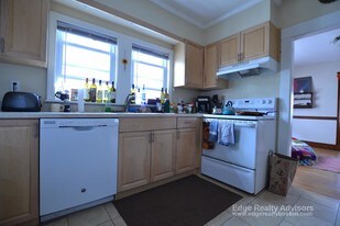 68 Edenfield Ave Watertown MA Apartments