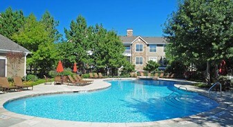 The Hamptons at Hunton Park Apartments